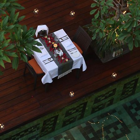D'Primahotel Seminyak Extérieur photo