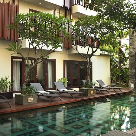 D'Primahotel Seminyak Extérieur photo