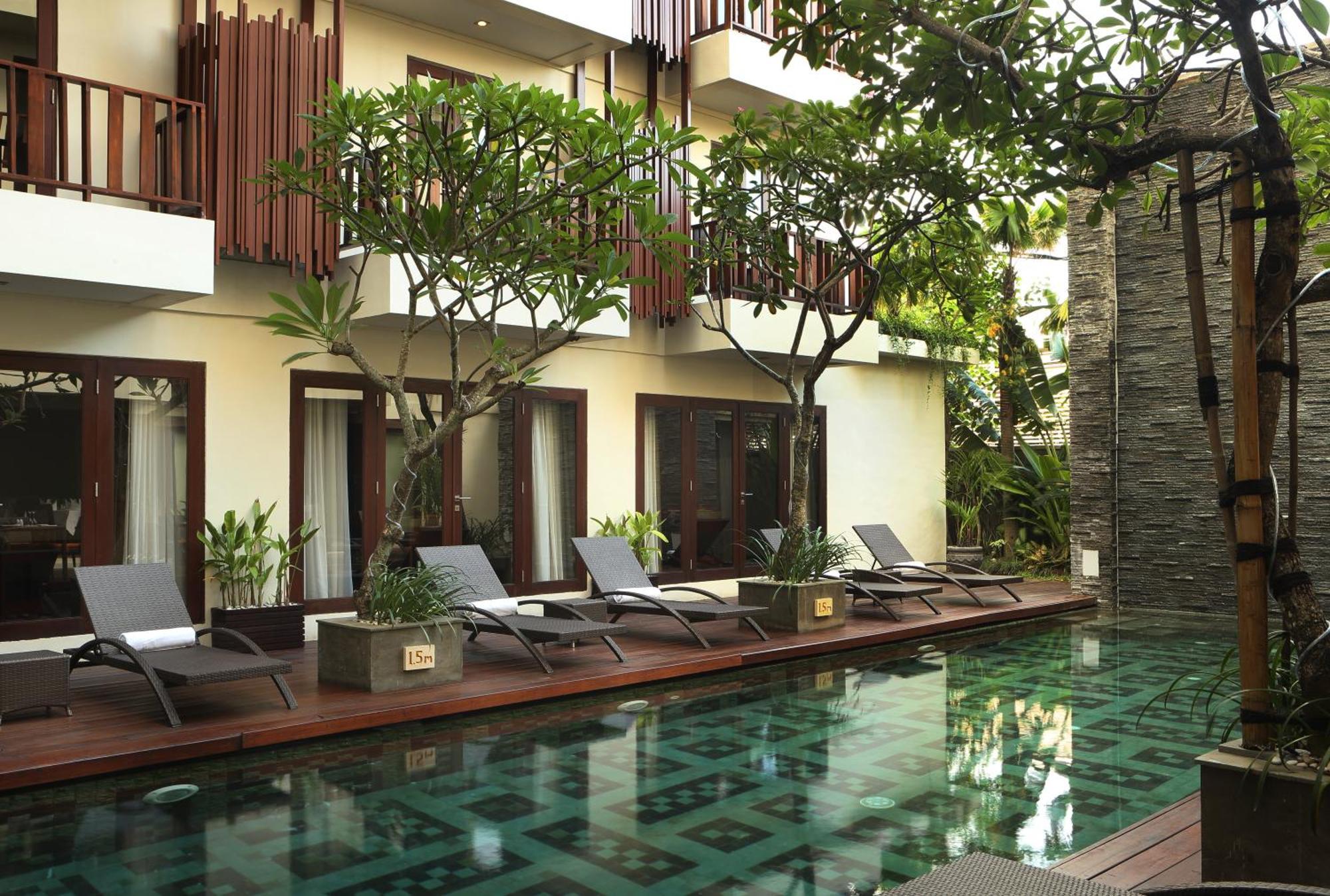 D'Primahotel Seminyak Extérieur photo