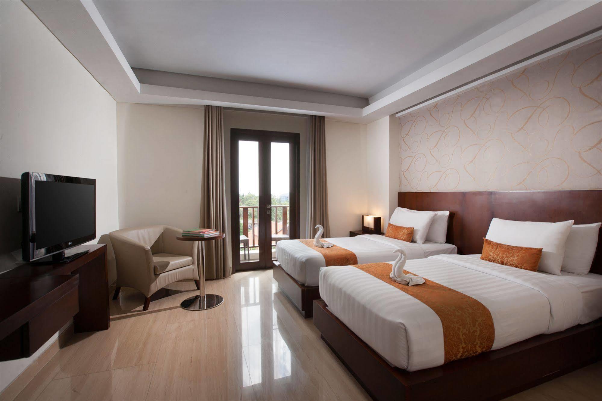 D'Primahotel Seminyak Extérieur photo